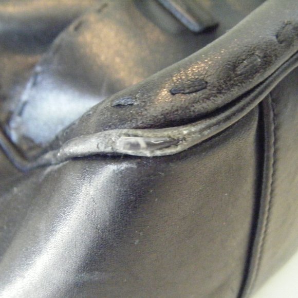 Black Leather Max Studio Shoulder Purse - Picture 9 of 10